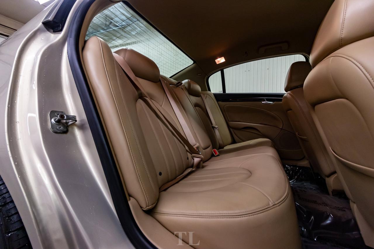 2007 Buick Lucerne CXS Leather Red Deer AB