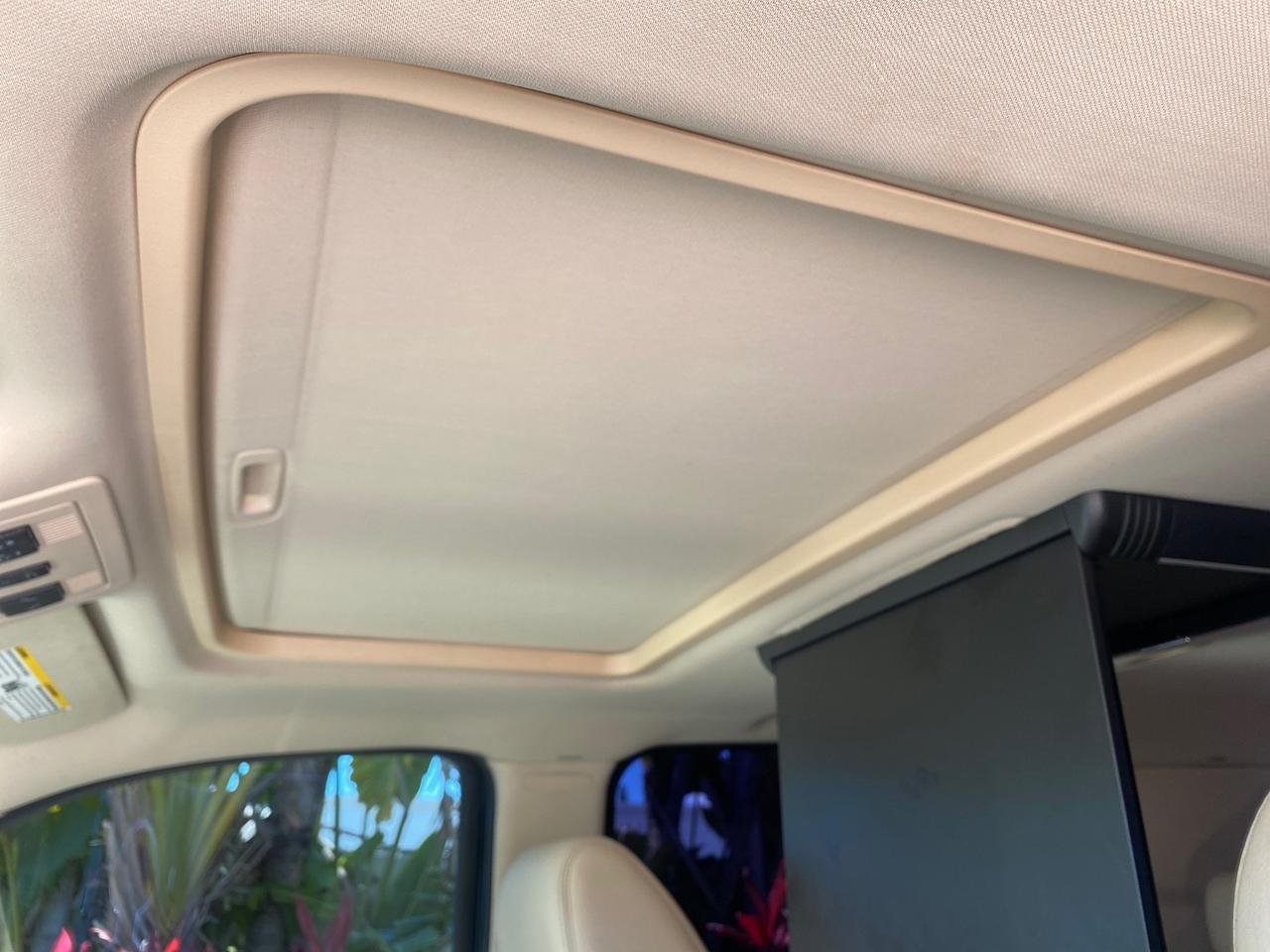 2007 Cadillac Escalade ESV SUNROOF AWD LOW MILES 47,118 Pompano Beach FL