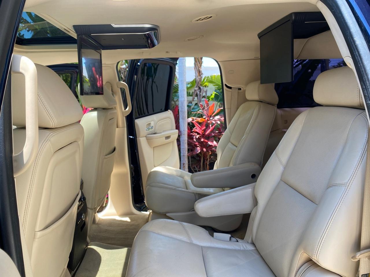2007 Cadillac Escalade ESV SUNROOF AWD LOW MILES 47,118 Pompano Beach FL