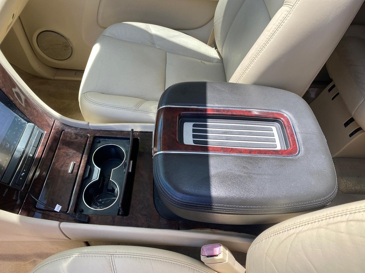 2007 Cadillac Escalade ESV SUNROOF AWD LOW MILES 47,118 Pompano Beach FL