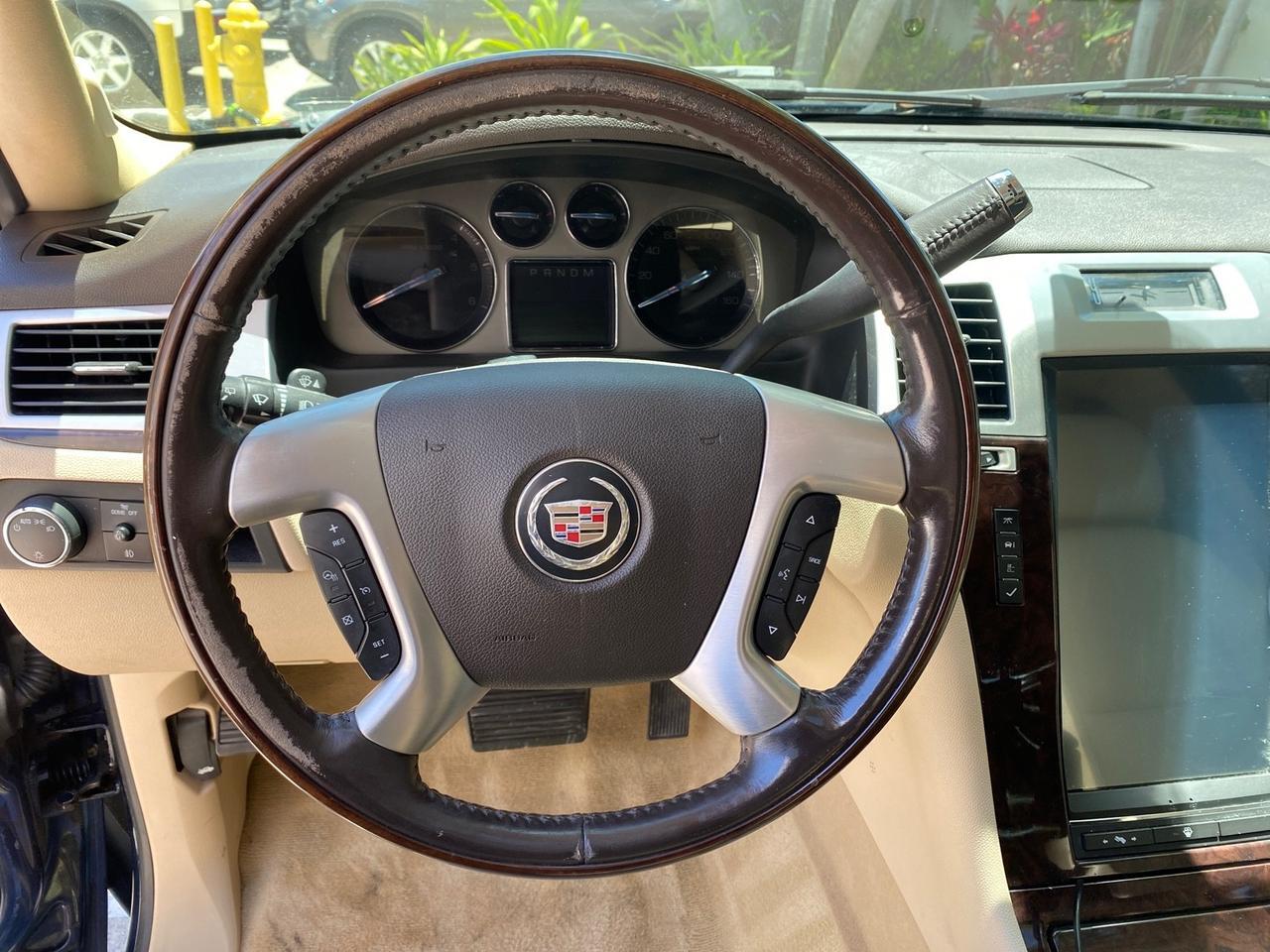 2007 Cadillac Escalade ESV SUNROOF AWD LOW MILES 47,118 Pompano Beach FL