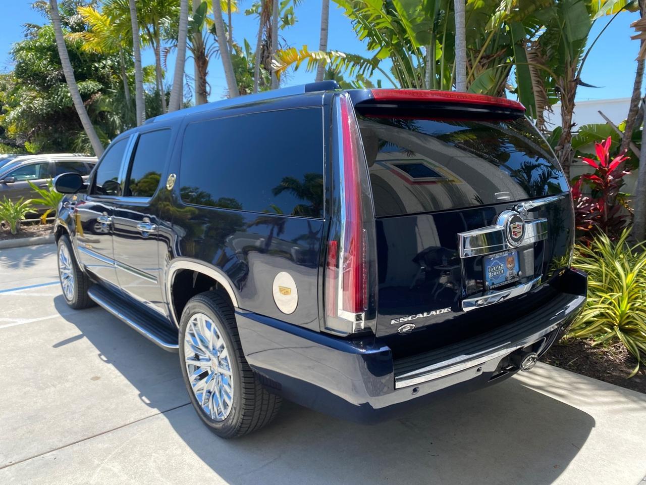 2007 Cadillac Escalade ESV SUNROOF AWD LOW MILES 47,118 Pompano Beach FL