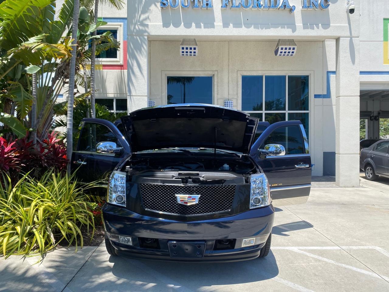 2007 Cadillac Escalade ESV SUNROOF AWD LOW MILES 47,118 Pompano Beach FL