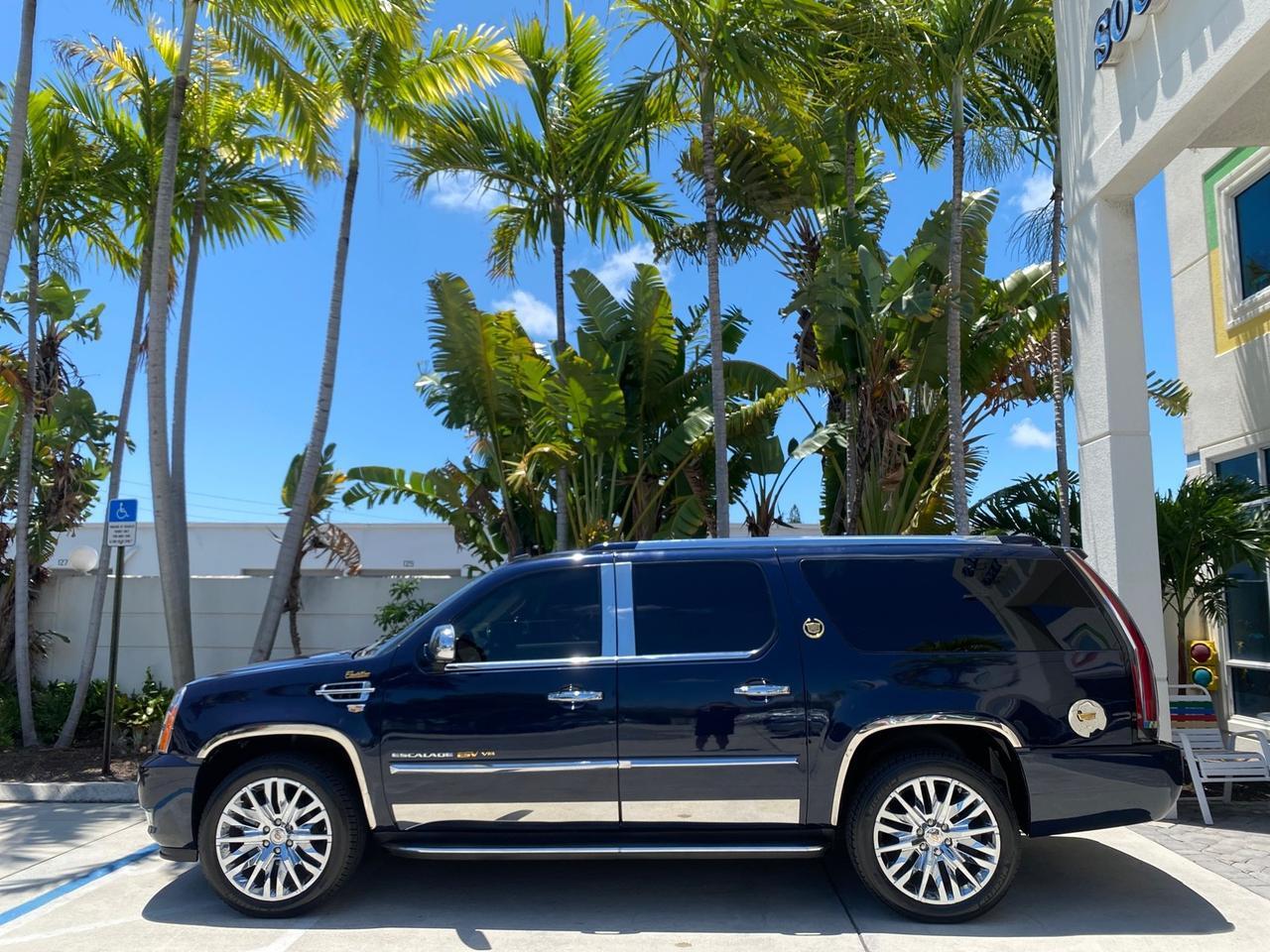 2007 Cadillac Escalade ESV SUNROOF AWD LOW MILES 47,118 Pompano Beach FL