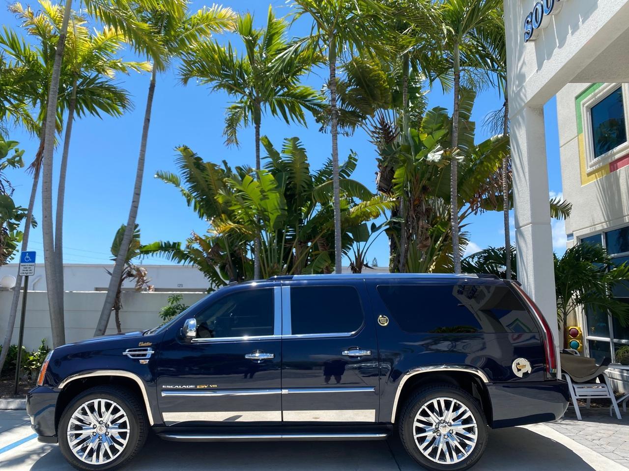 2007 Cadillac Escalade ESV SUNROOF AWD LOW MILES 47,118 Pompano Beach FL