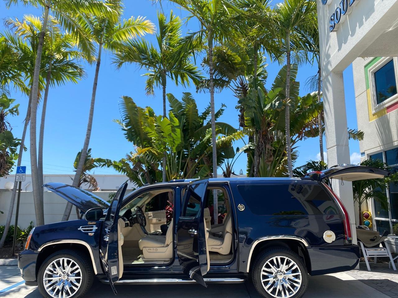 2007 Cadillac Escalade ESV SUNROOF AWD LOW MILES 47,118 Pompano Beach FL