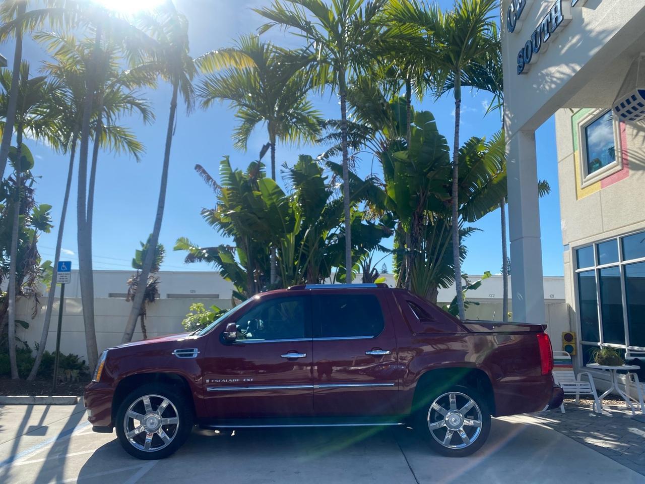 2007 Cadillac Escalade EXT LOW MILES 13,852 1 OWNER 4WD Pompano Beach FL