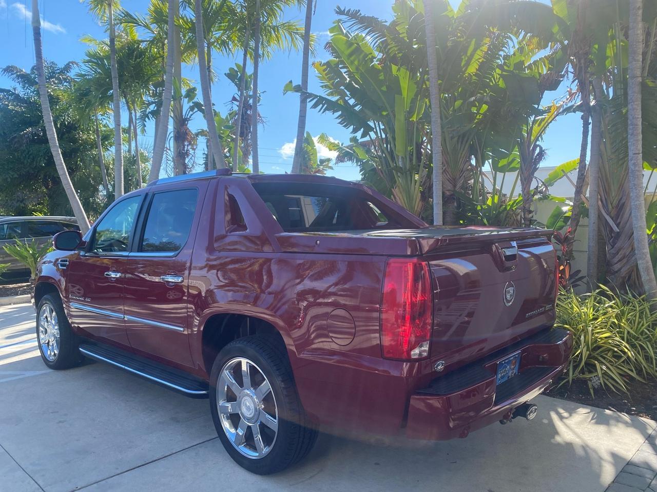 2007 Cadillac Escalade EXT LOW MILES 13,852 1 OWNER 4WD Pompano Beach FL