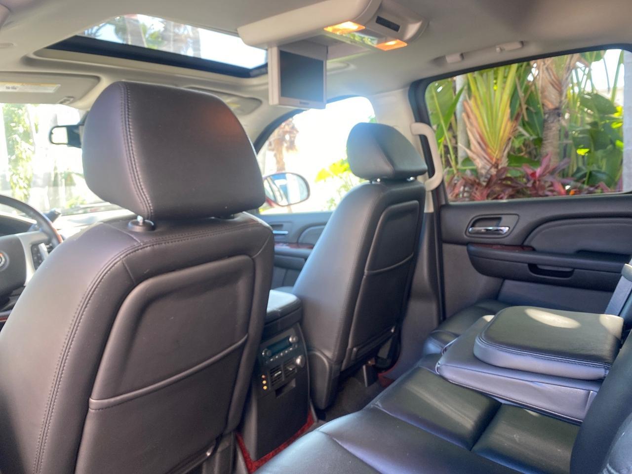 2007 Cadillac Escalade EXT LOW MILES 15,019 1 OWNER 4WD Pompano Beach FL