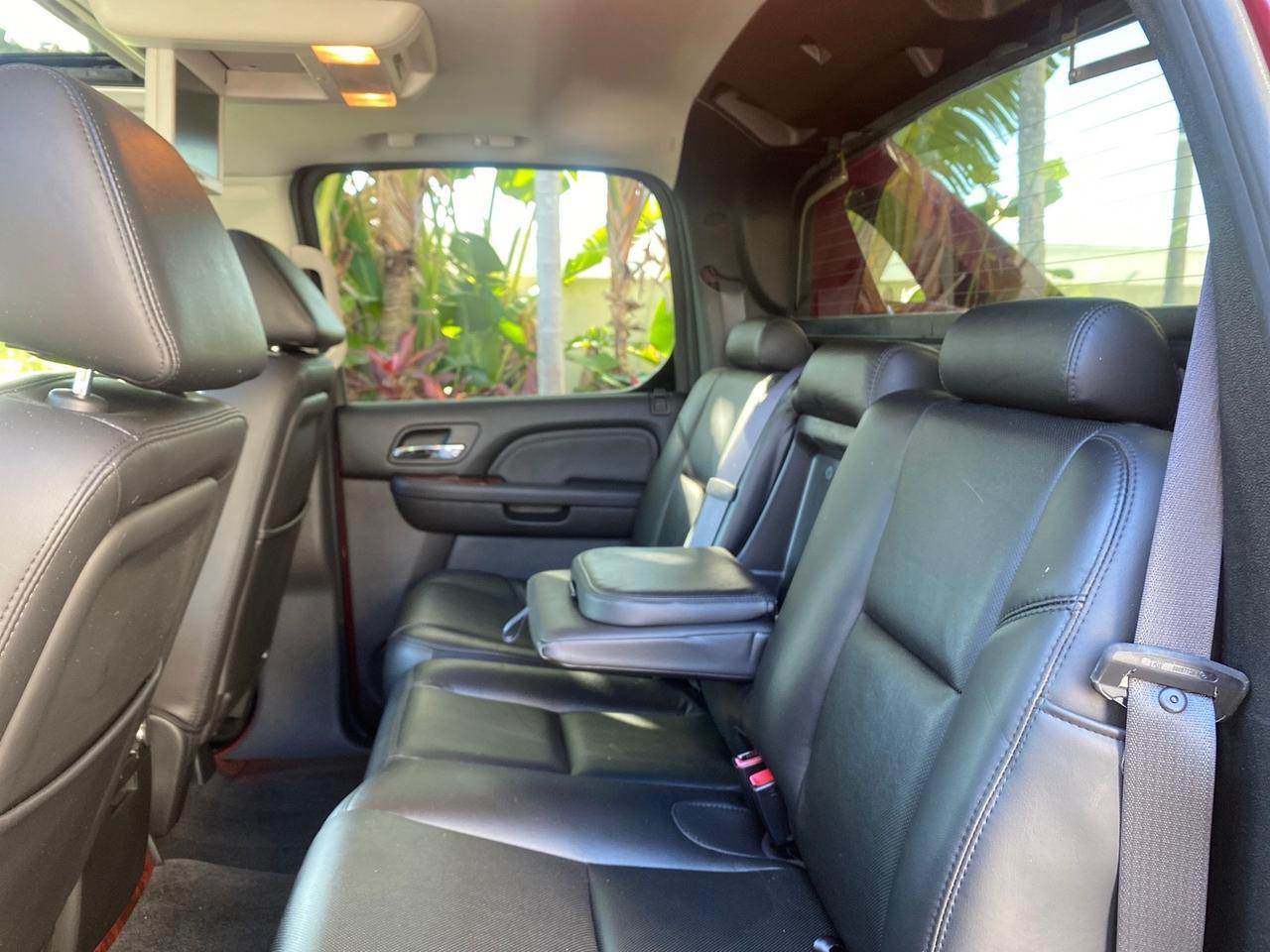 2007 Cadillac Escalade EXT LOW MILES 15,019 1 OWNER 4WD Pompano Beach FL