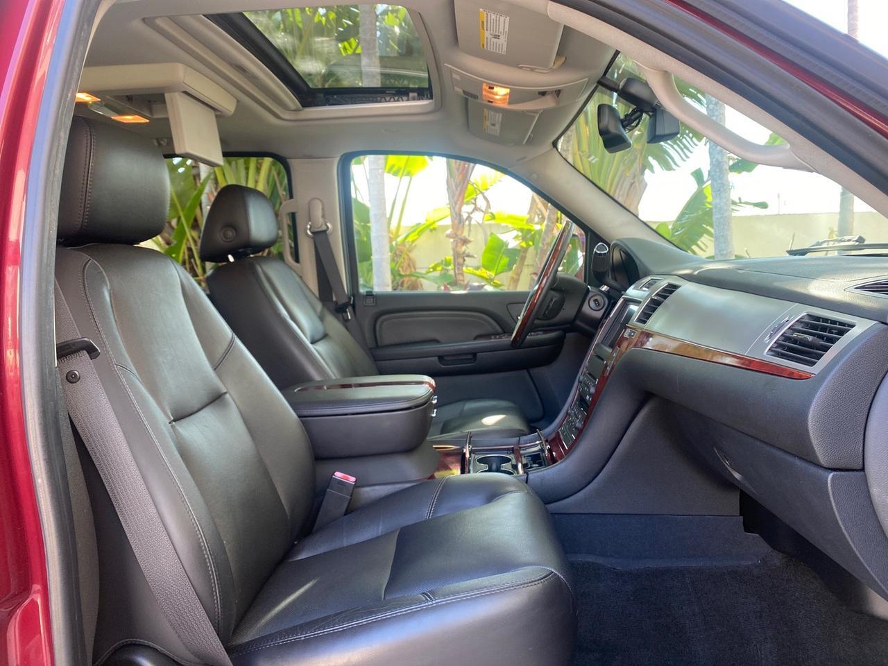 2007 Cadillac Escalade EXT LOW MILES 15,019 1 OWNER 4WD Pompano Beach FL