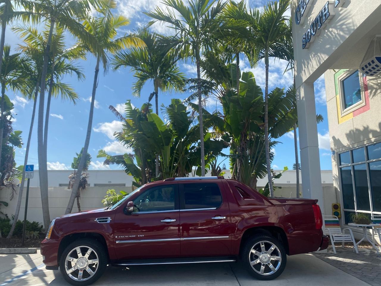 2007 Cadillac Escalade EXT LOW MILES 15,019 1 OWNER 4WD Pompano Beach FL