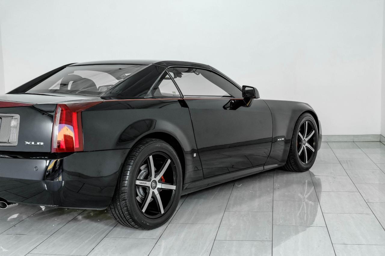 2007 Cadillac XLR HEADUP DISPLAY NAVIGATION LEATHER HEATED SEATS KEYLESS START REAR PARK SENSORS Carrollton TX