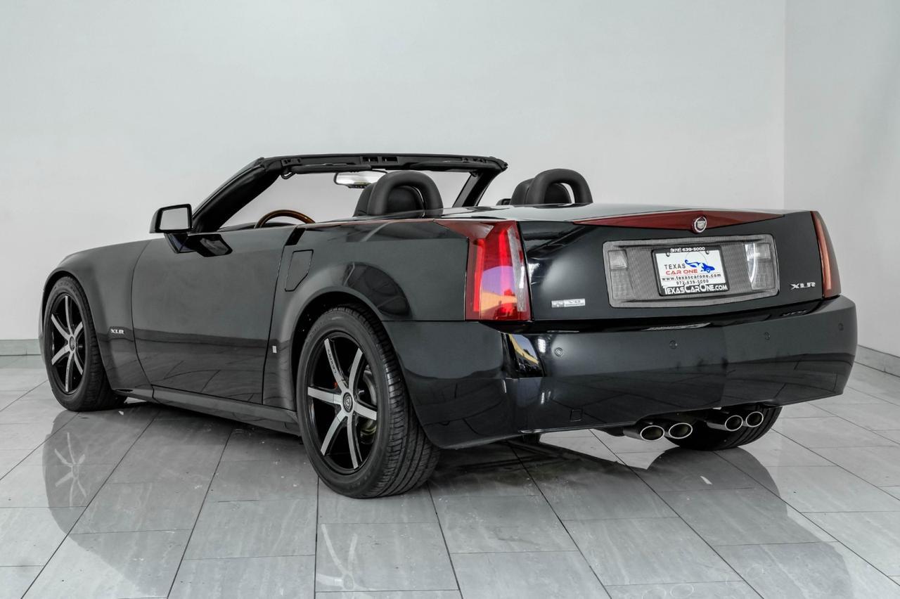 2007 Cadillac XLR HEADUP DISPLAY NAVIGATION LEATHER HEATED SEATS KEYLESS START REAR PARK SENSORS Carrollton TX