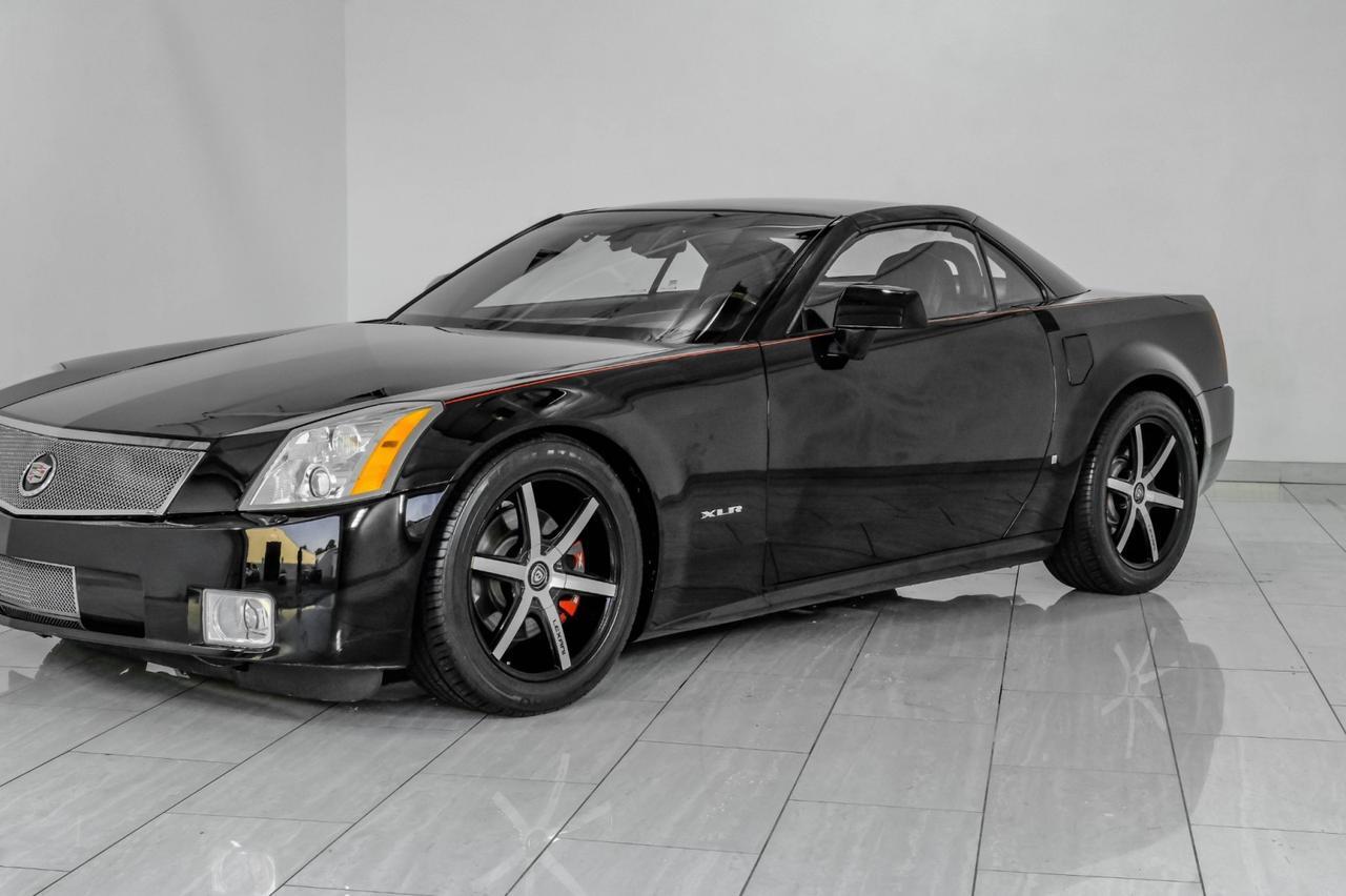 2007 Cadillac XLR HEADUP DISPLAY NAVIGATION LEATHER HEATED SEATS KEYLESS START REAR PARK SENSORS Carrollton TX