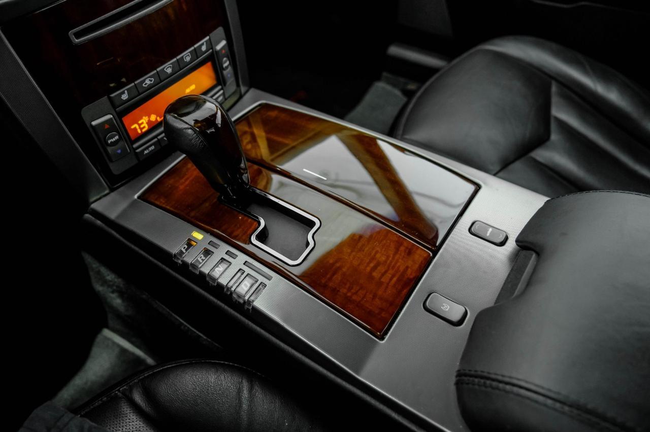 2007 Cadillac XLR HEADUP DISPLAY NAVIGATION LEATHER HEATED SEATS KEYLESS START REAR PARK SENSORS Carrollton TX