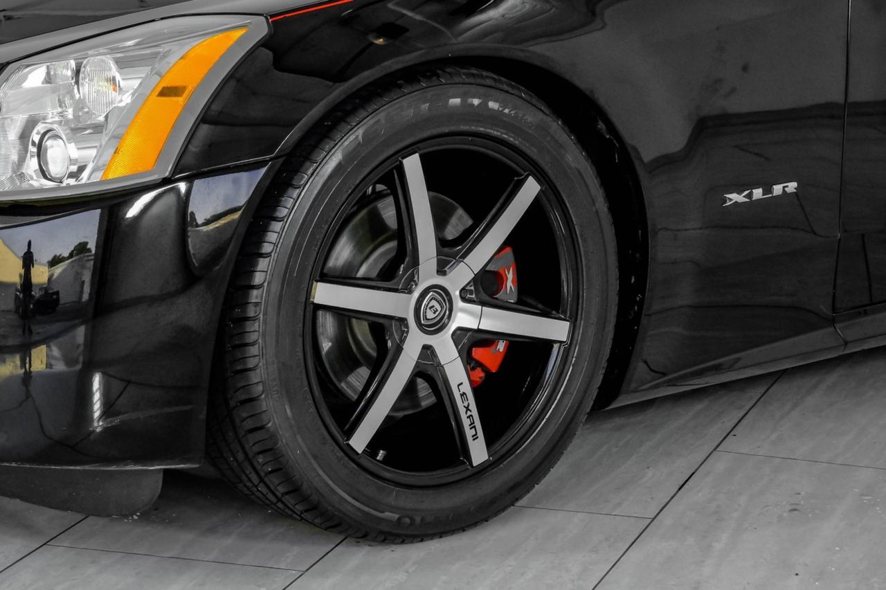 2007 Cadillac XLR HEADUP DISPLAY NAVIGATION LEATHER HEATED SEATS KEYLESS START REAR PARK SENSORS Carrollton TX