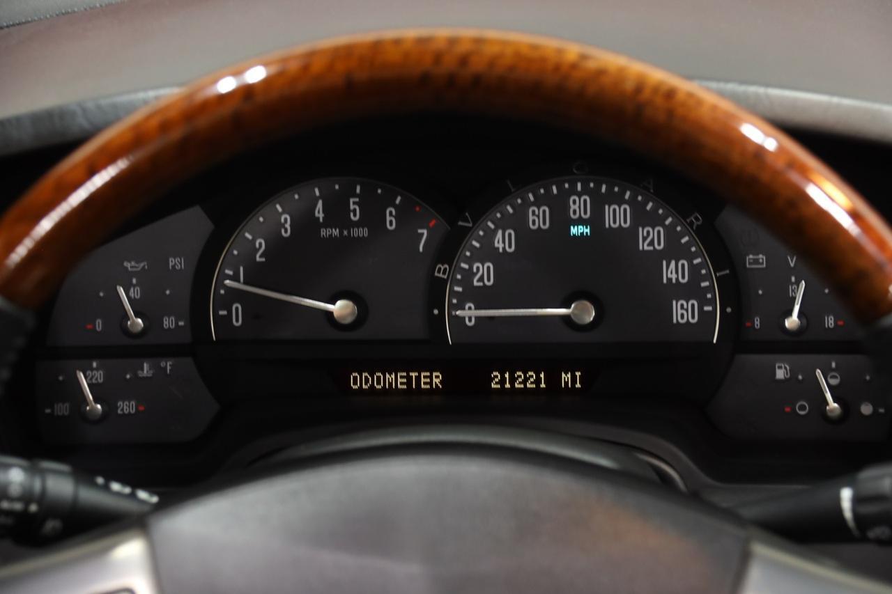 2007 Cadillac XLR Limited Edition #121 2dr Convertible Skokie IL