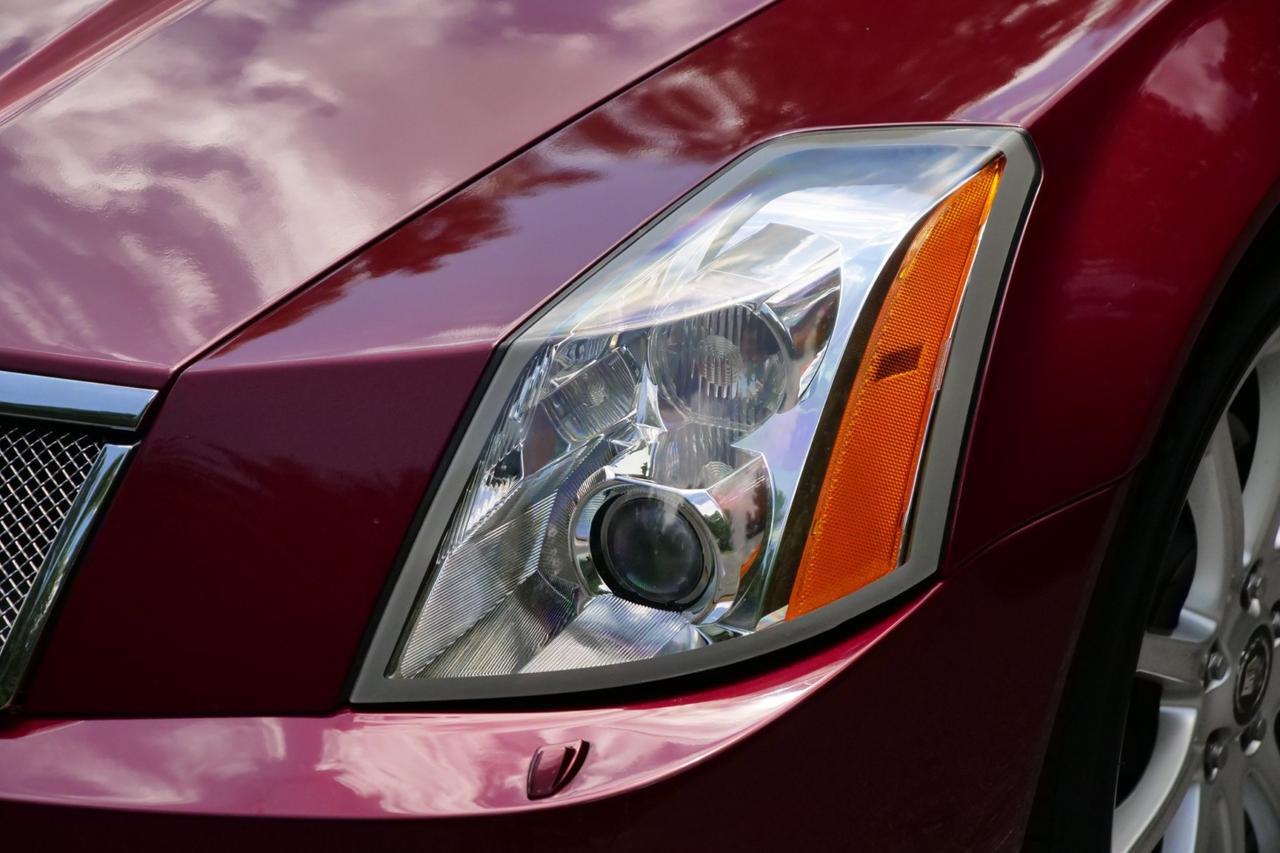 2007 Cadillac XLR-V Convertible / Supercharged 4.4L V8 / Low Miles / RARE! Lincolnton NC