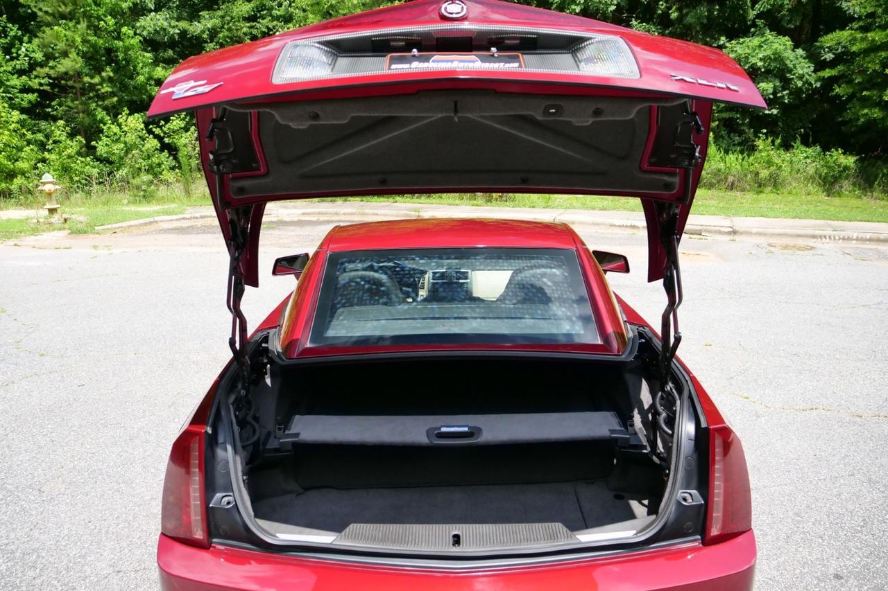 2007 Cadillac XLR-V Convertible / Supercharged 4.4L V8 / Low Miles / RARE! Lincolnton NC