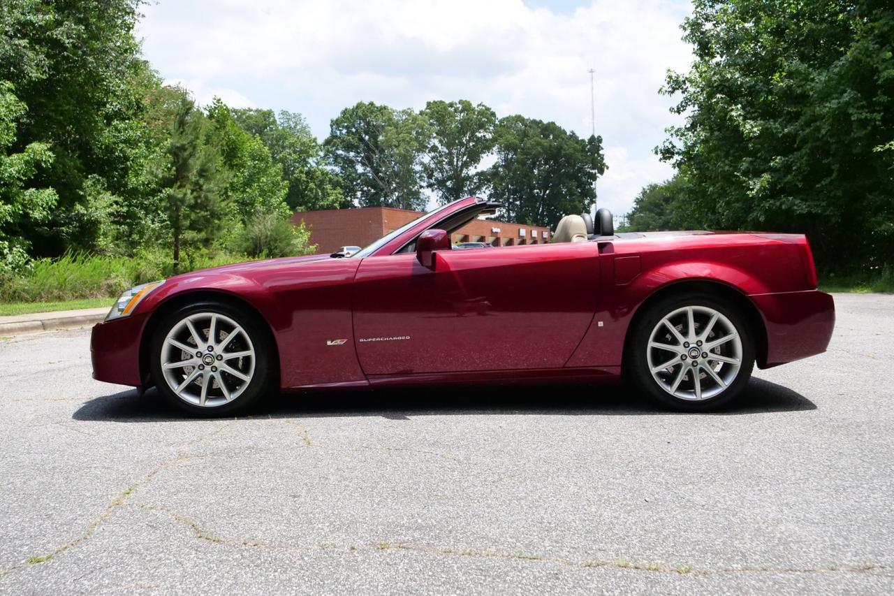 2007 Cadillac XLR-V Convertible / Supercharged 4.4L V8 / Low Miles / RARE! Lincolnton NC