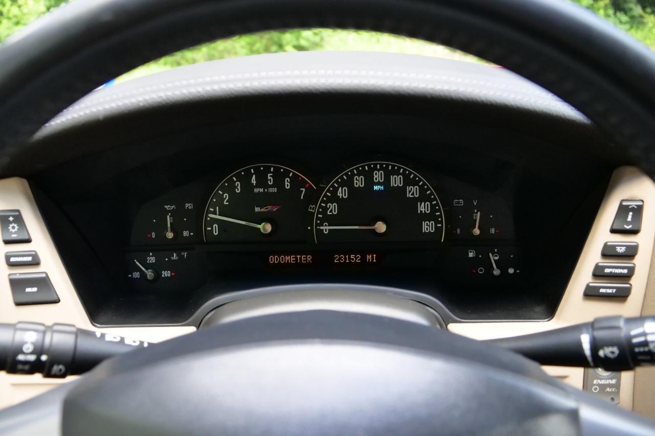 2007 Cadillac XLR-V Convertible / Supercharged 4.4L V8 / Low Miles / RARE! Lincolnton NC