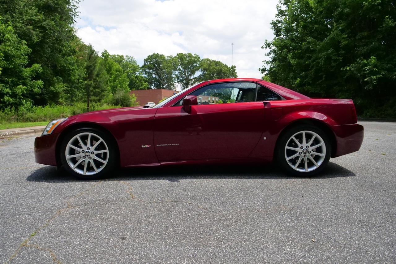 2007 Cadillac XLR-V Convertible / Supercharged 4.4L V8 / Low Miles / RARE! Lincolnton NC