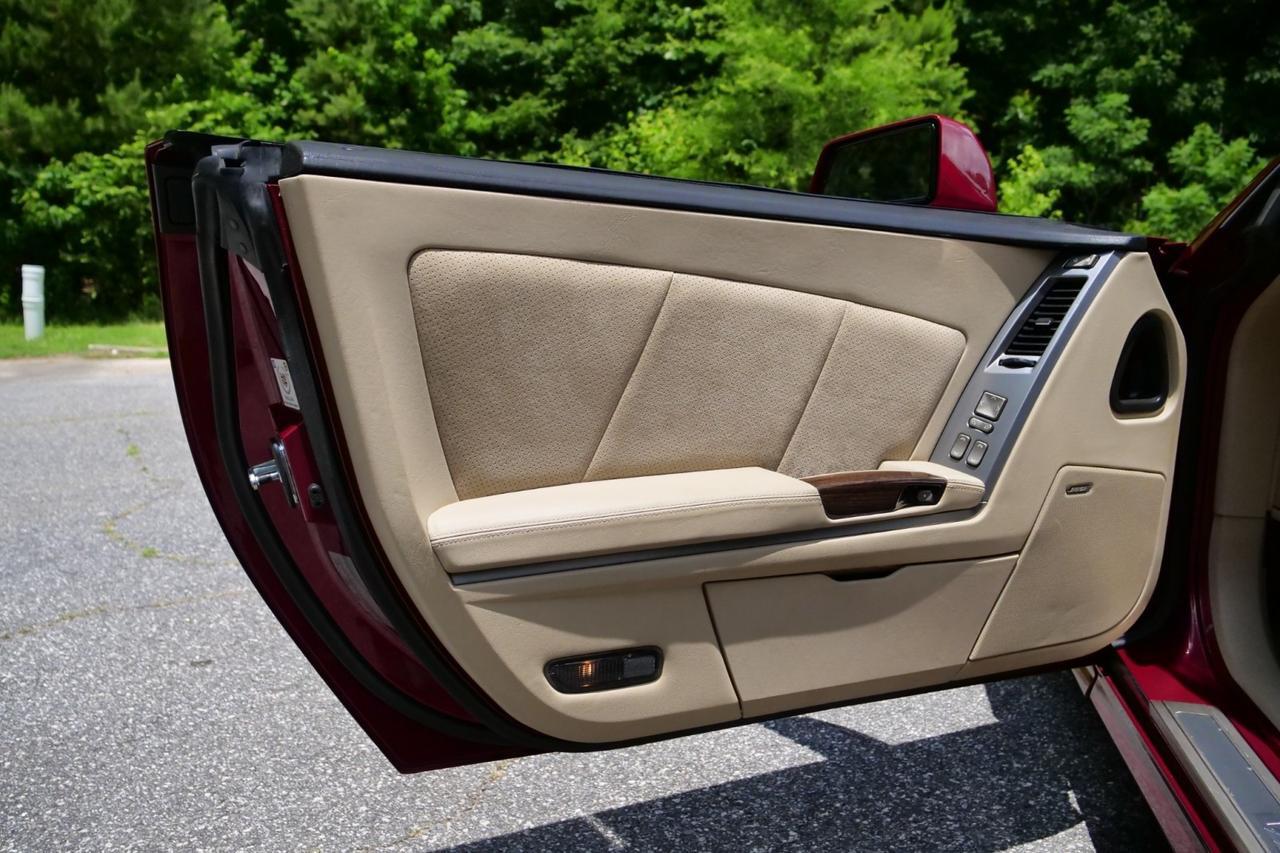 2007 Cadillac XLR-V Convertible / Supercharged 4.4L V8 / Low Miles / RARE! Lincolnton NC