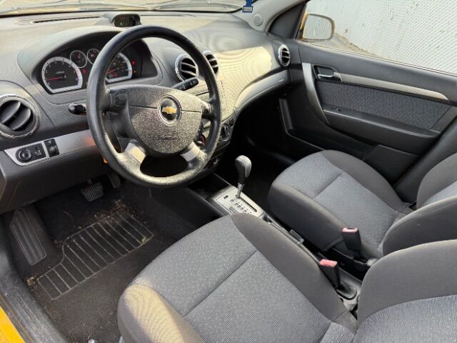 2007 Chevrolet Aveo LT 4-Door East Islip NY