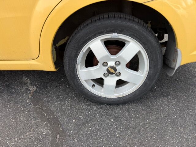 2007 Chevrolet Aveo LT 4-Door East Islip NY