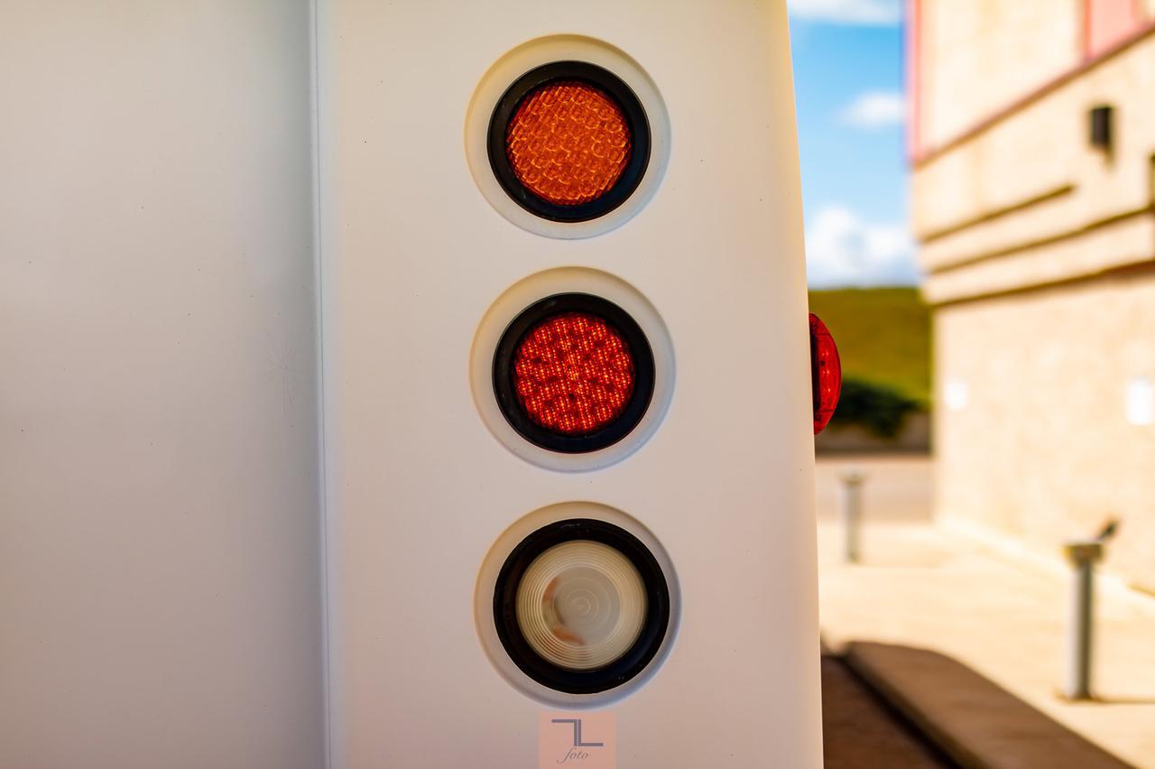 2007 Chevrolet CC5500 34 Passenger Bus Diesel TV Red Deer AB