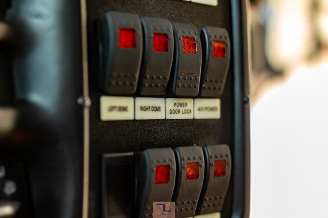 2007 Chevrolet CC5500 34 Passenger Bus Diesel TV Red Deer AB