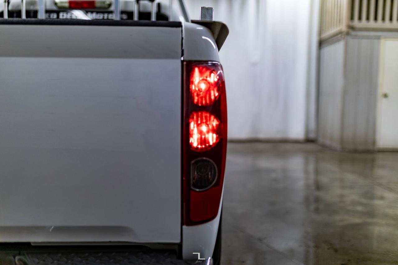 2007 Chevrolet Colorado 4x2 Crew Cab LT1 Red Deer AB