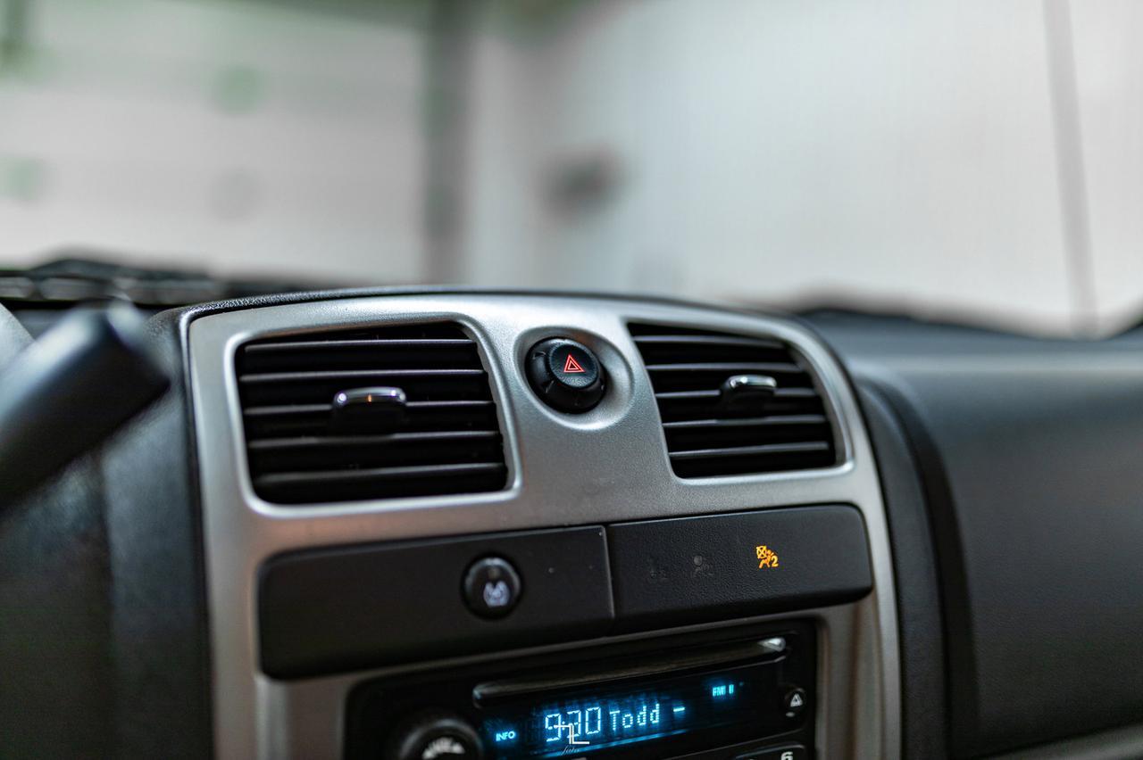 2007 Chevrolet Colorado 4x2 Crew Cab LT1 Red Deer AB