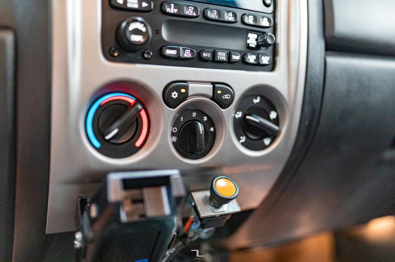 2007 Chevrolet Colorado 4x2 Crew Cab LT1 Red Deer AB