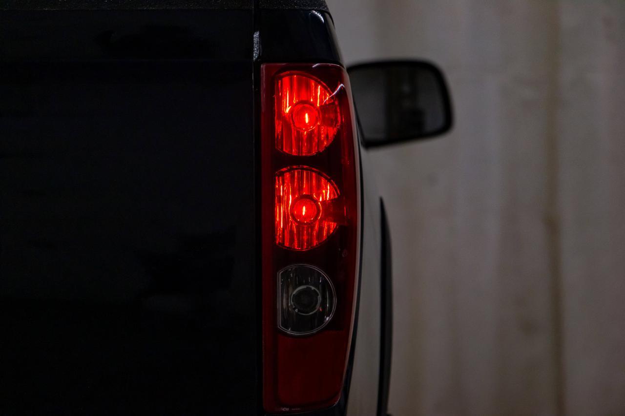 2007 Chevrolet Colorado 4x4 Reg Cab LT Red Deer AB