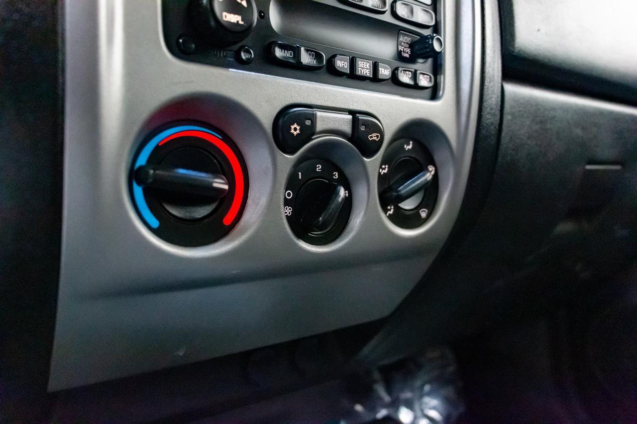 2007 Chevrolet Colorado 4x4 Reg Cab LT Red Deer AB