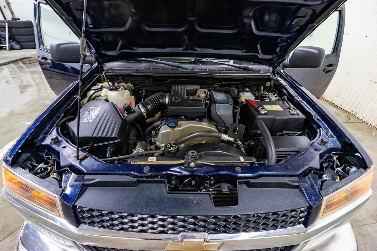 2007 Chevrolet Colorado 4x4 Reg Cab LT Red Deer AB