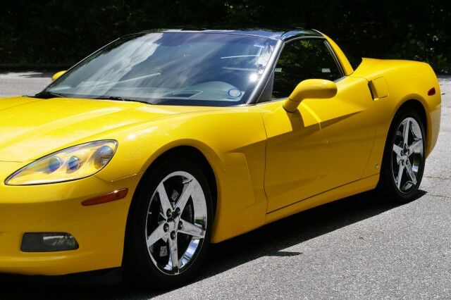 2007 Chevrolet Corvette / Performance PKG / Corsa Exhaust / Transparent Roof! High Point NC
