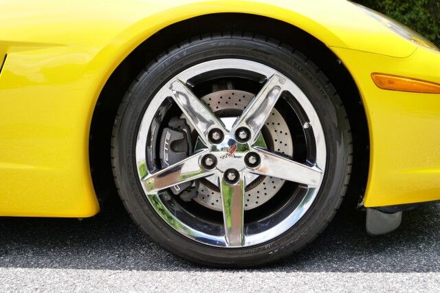2007 Chevrolet Corvette / Performance PKG / Corsa Exhaust / Transparent Roof! High Point NC
