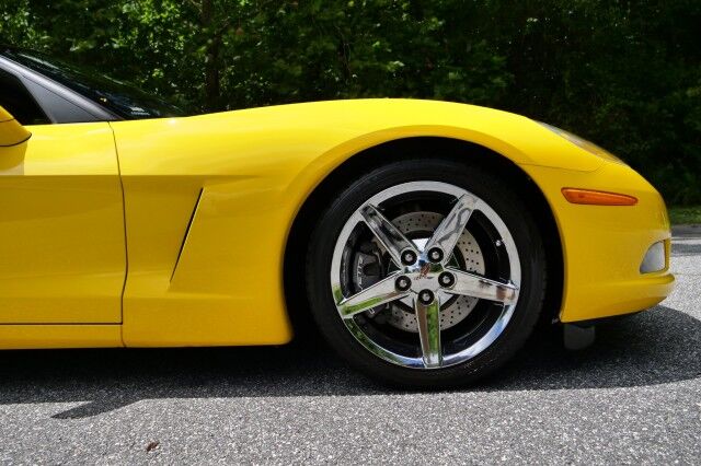 2007 Chevrolet Corvette / Performance PKG / Corsa Exhaust / Transparent Roof! High Point NC