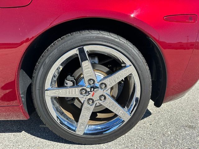 2007 Chevrolet Corvette Base Random Lake WI