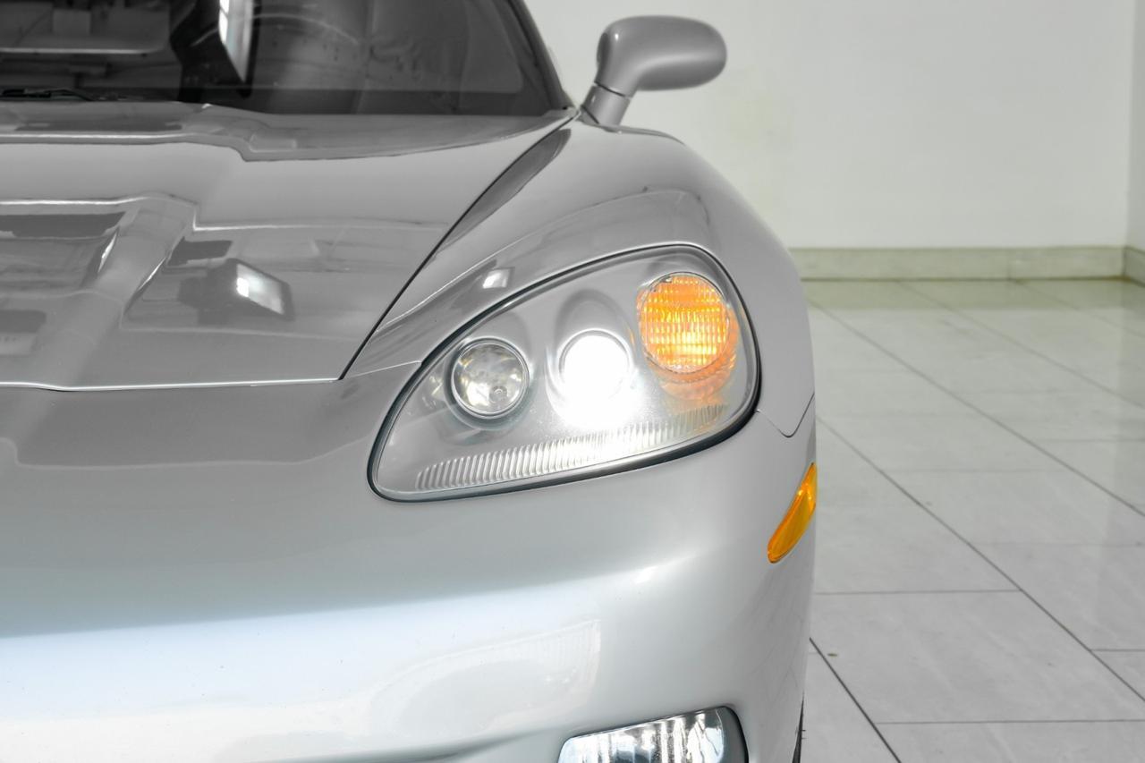 2007 Chevrolet Corvette Convertible AUTOMATIC HEADUP DISPLAY LEATHER HEATED SEATS KEYLESS START BOSE SOUND PADDLE SHIFTERS Carrollton TX