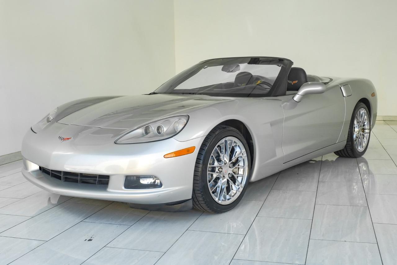 2007 Chevrolet Corvette Convertible AUTOMATIC HEADUP DISPLAY LEATHER HEATED SEATS KEYLESS START BOSE SOUND PADDLE SHIFTERS Carrollton TX