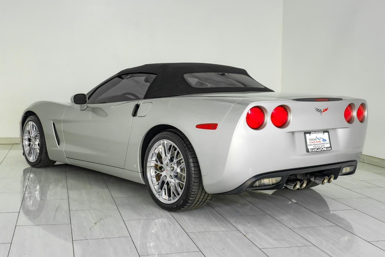 2007 Chevrolet Corvette Convertible AUTOMATIC HEADUP DISPLAY LEATHER HEATED SEATS KEYLESS START BOSE SOUND PADDLE SHIFTERS Carrollton TX