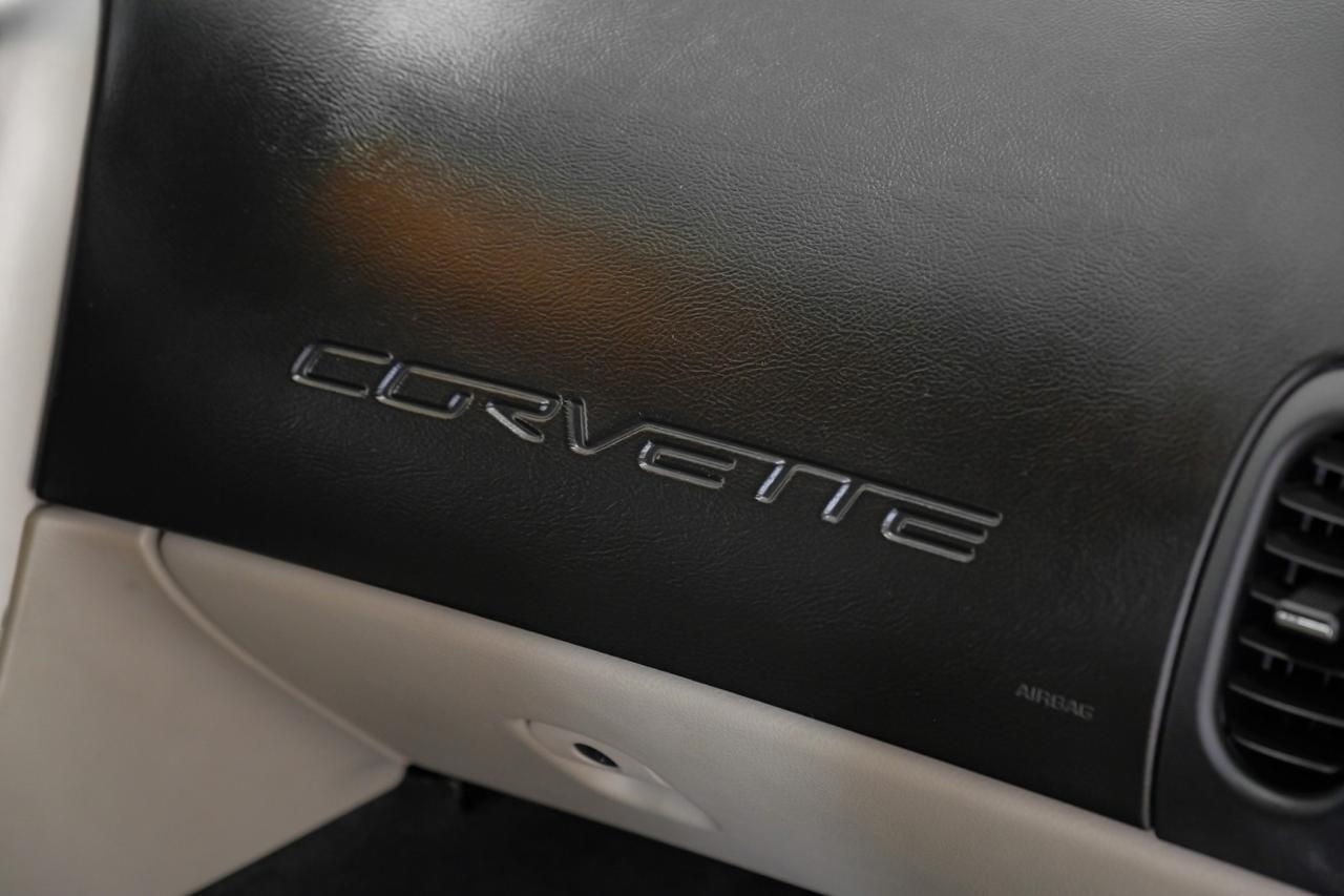 2007 Chevrolet Corvette Convertible AUTOMATIC HEADUP DISPLAY LEATHER HEATED SEATS KEYLESS START BOSE SOUND PADDLE SHIFTERS Carrollton TX