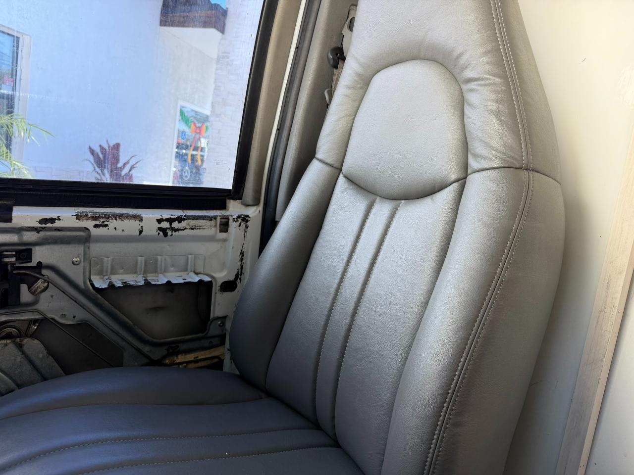 2007 Chevrolet Express Commercial Cutaway 139" WB C6Y SRW Jacksonville FL