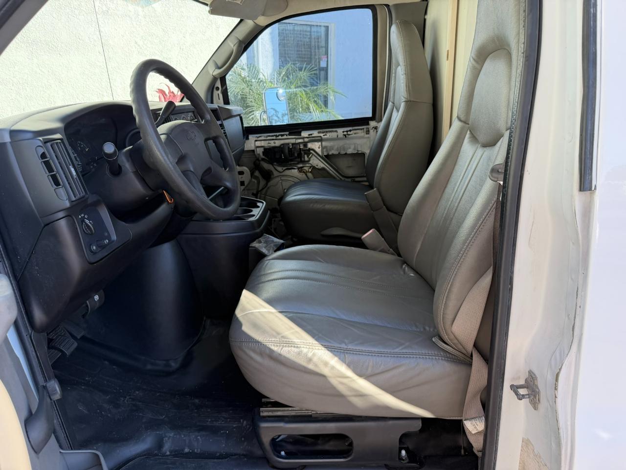 2007 Chevrolet Express Commercial Cutaway 139" WB C6Y SRW Jacksonville FL