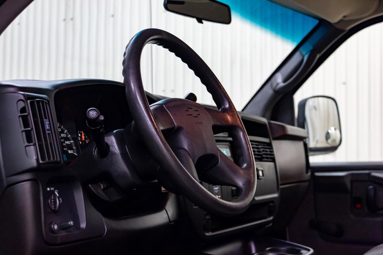 2007 Chevrolet Express G3500 Extended Cargo Van Red Deer AB