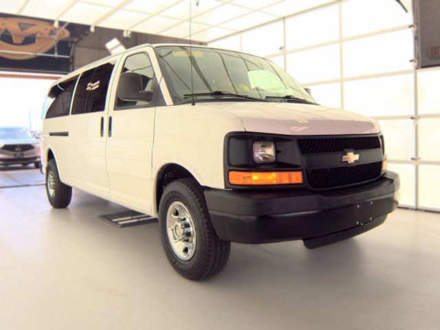 2007 Chevrolet Express long wheel base very low miles